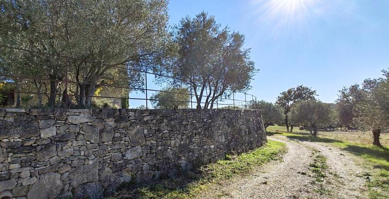 Propriété - 450 m² - 15 pièces