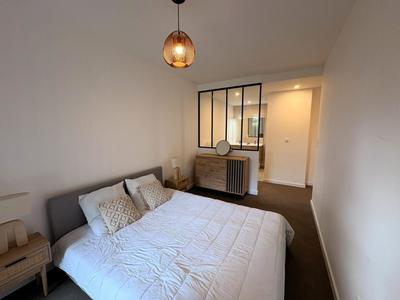 Appartement ancien - 114 m² - 4 pièces