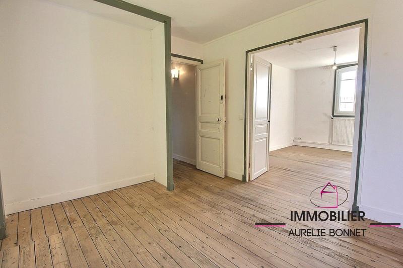 Maison - 180 m² - 7 pièces