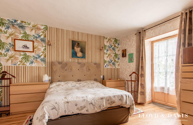 Maison ancienne - 300 m² - 10 pièces