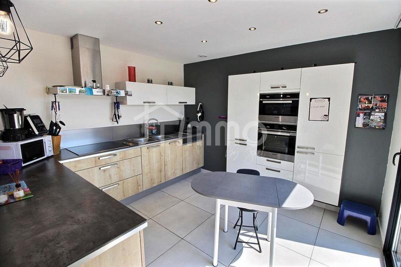 Villa - 119 m² - 5 pièces