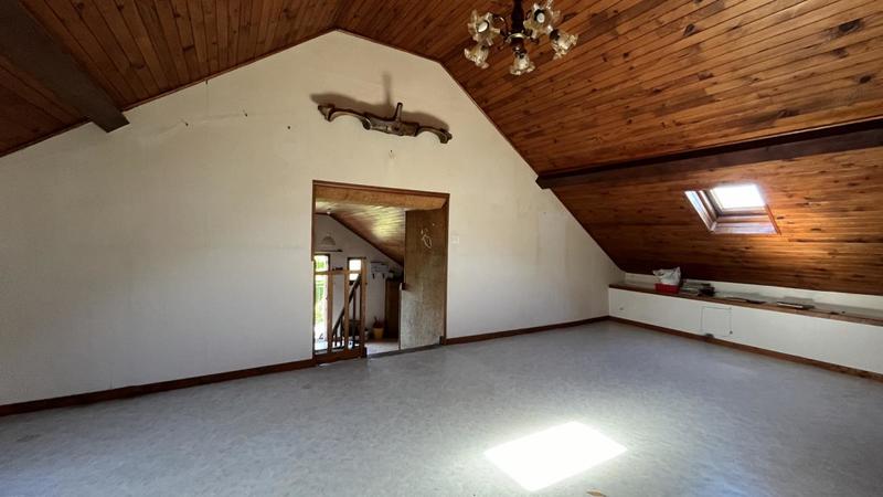 Maison - 150 m² - 8 pièces