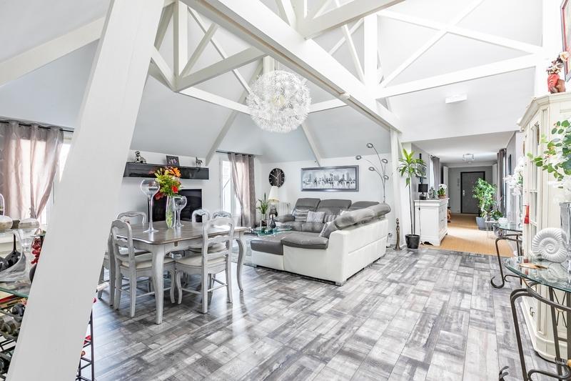 Appartement - 130 m² - 6 pièces