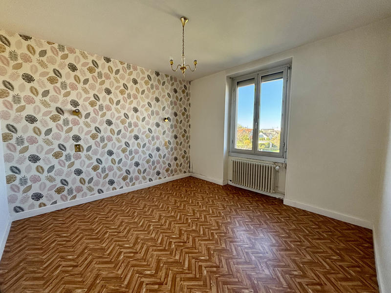 Maison - 80 m² - 4 pièces