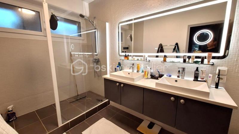 Maison de campagne - 180 m² - 6 pièces