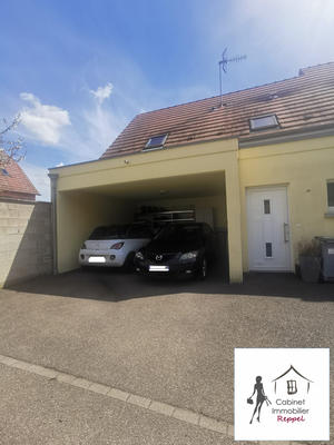 Appartement - 80 m² - 4 pièces