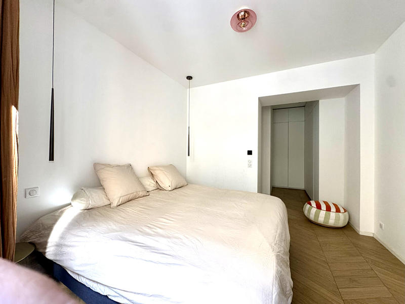 Appartement - 100 m² - 4 pièces