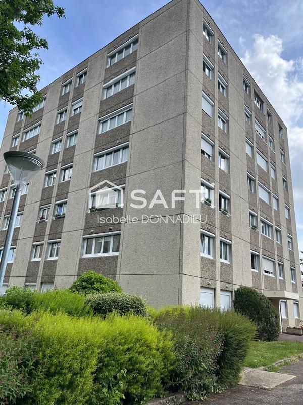 Appartement - 80 m² - 4 pièces