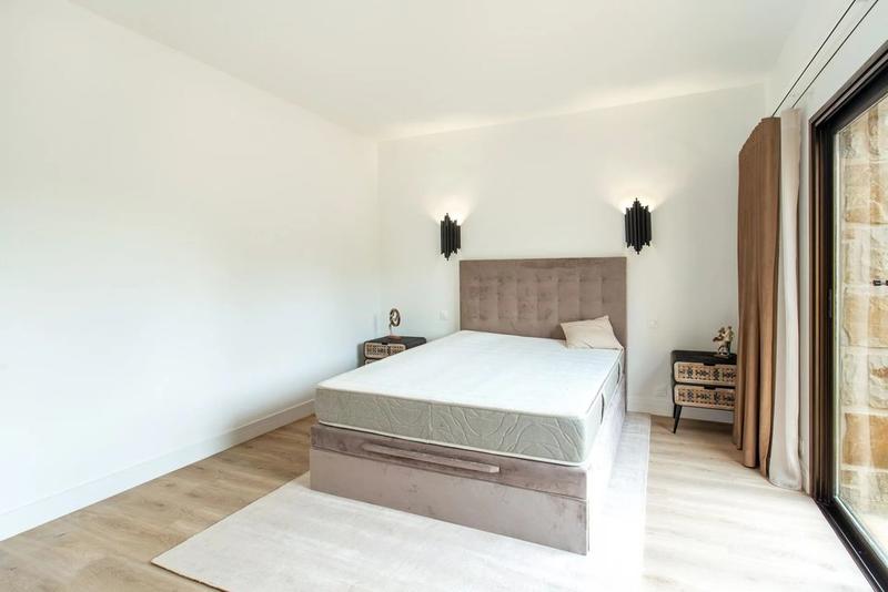 Maison - 170 m² - 7 pièces