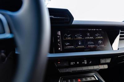 Audi A3 Allstreet Tdi 150 s tronic 7 Avus