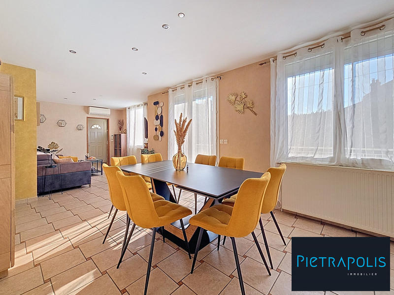 Maison - 106 m² - 5 pièces