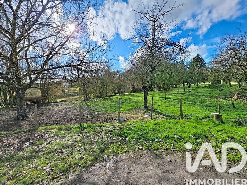 Maison - 229 m² - 9 pièces