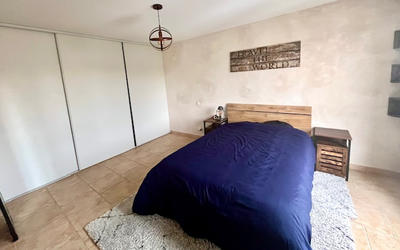 Appartement - 75 m² - 2 pièces