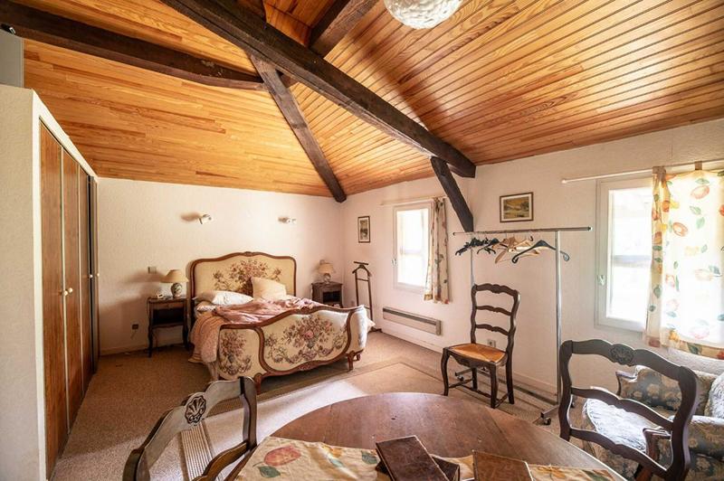 Maison - 180 m² - 6 pièces