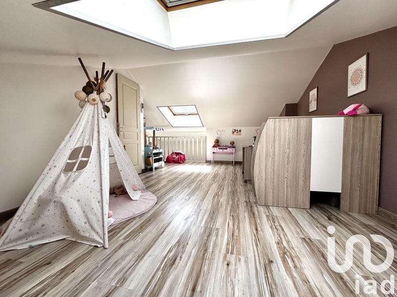 Maison - 93 m² - 4 pièces