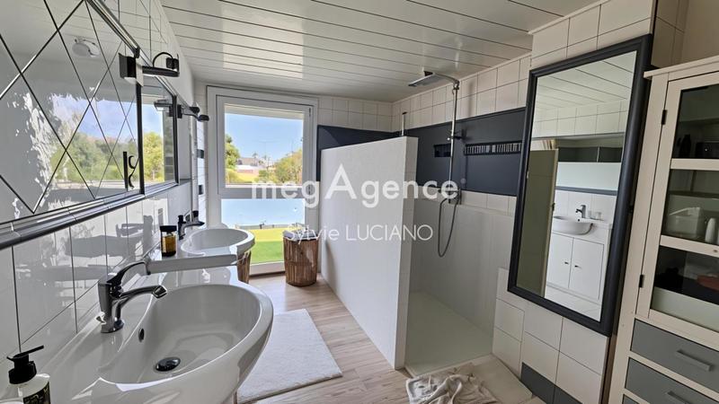 Maison - 175 m² - 6 pièces