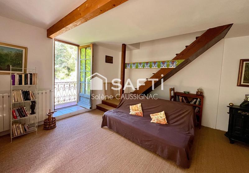 Maison - 242 m² - 9 pièces