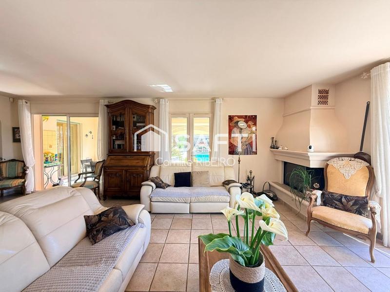 Villa - 190 m² - 6 pièces