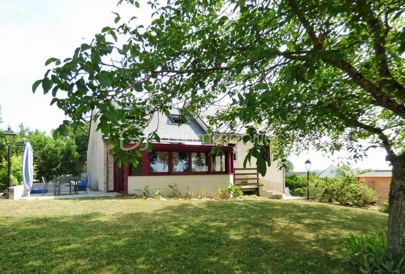 Maison traditionnelle - 126 m² - 7 pièces