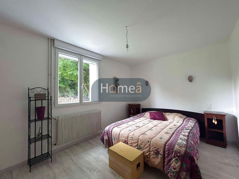 Maison - 215 m² - 8 pièces