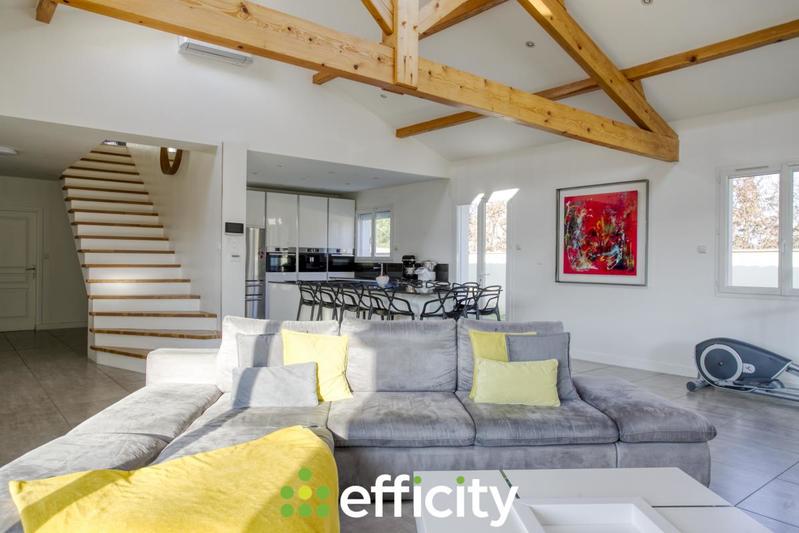 Maison d'architecte - 177 m² - 5 pièces