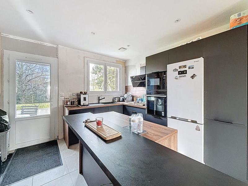 Appartement - 72 m² - 3 pièces