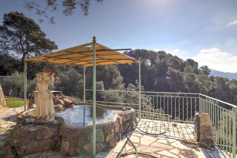 Maison - 165 m² - 7 pièces