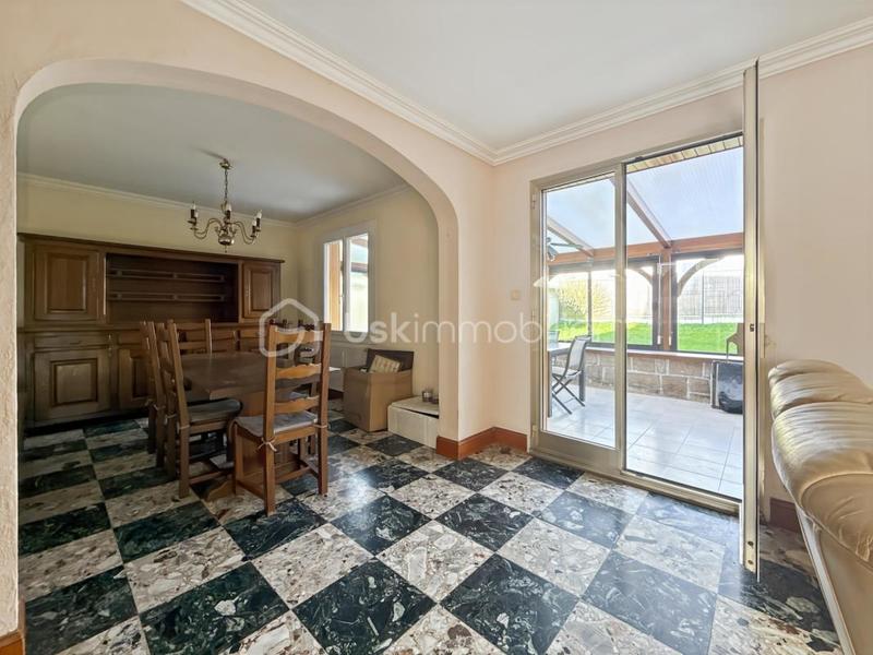 Maison - 110 m² - 7 pièces