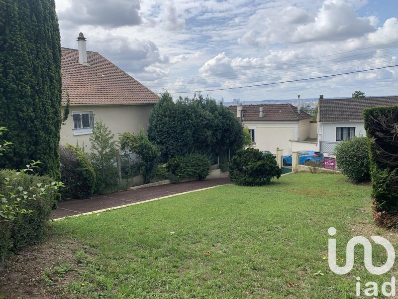 Maison - 215 m² - 10 pièces