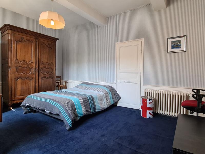 Maison ancienne - 400 m² - 14 pièces