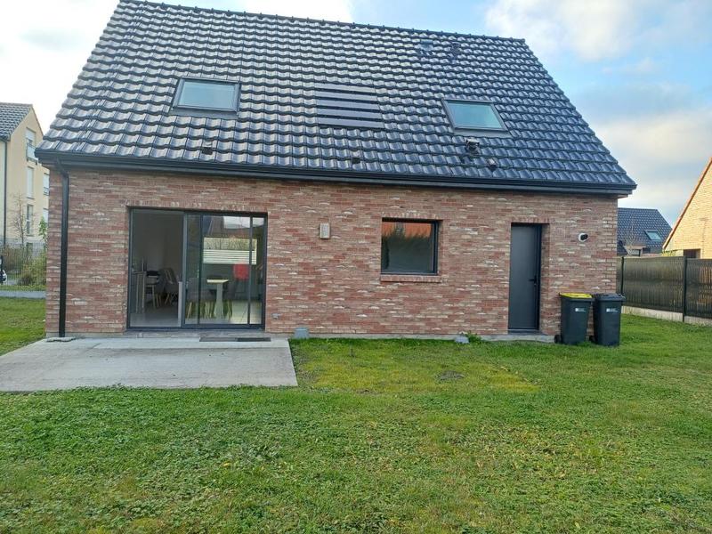 Maison - 100 m² - 4 pièces