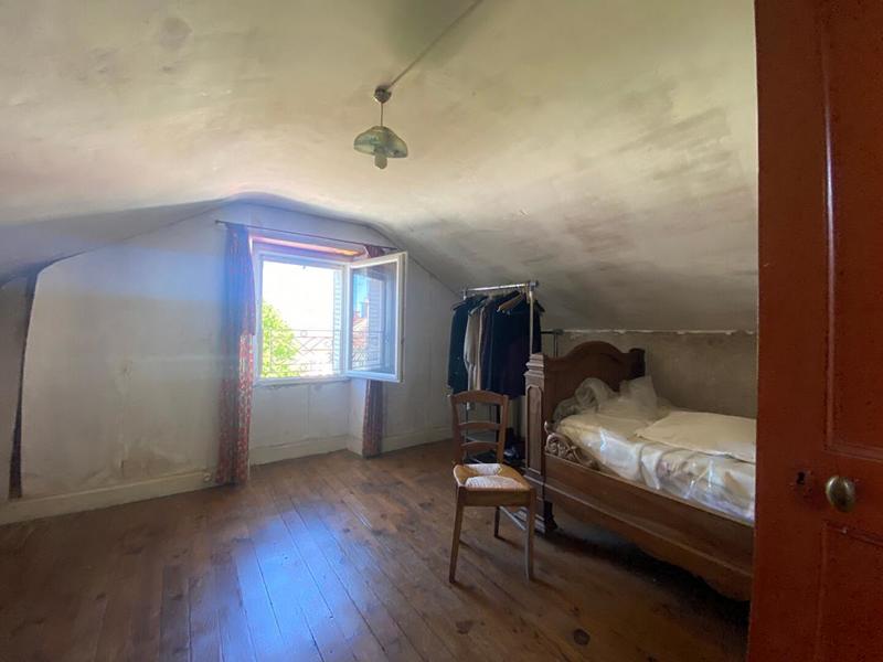 Maison de ville - 96 m² - 4 pièces