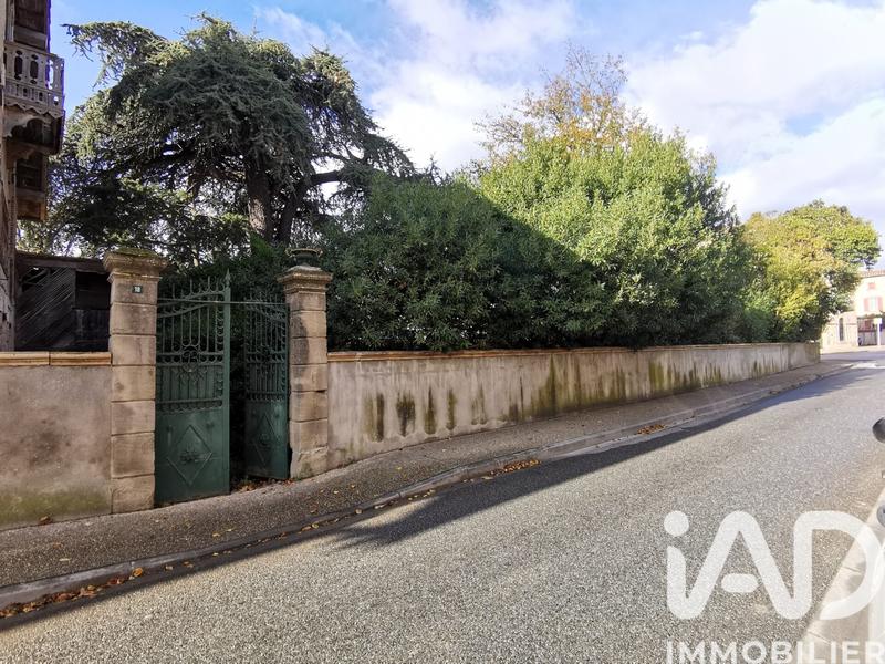 Maison - 210 m² - 9 pièces