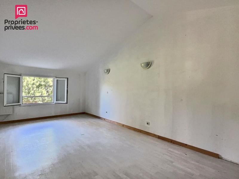 Maison - 187 m² - 5 pièces