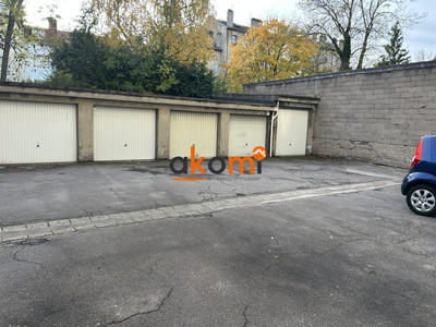 Parking / Garage - 15 m²