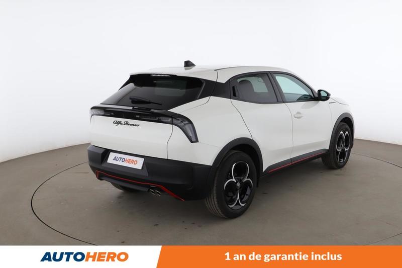 Alfa Romeo Junior 1.2 Ibrida Speciale Dct6 136 ch