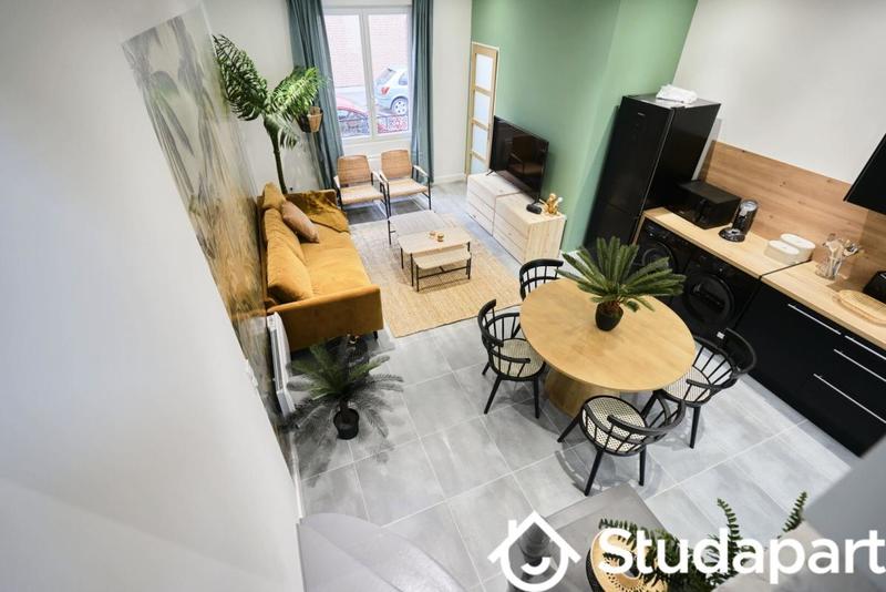 Chambre - 11 m² - 1 pièce