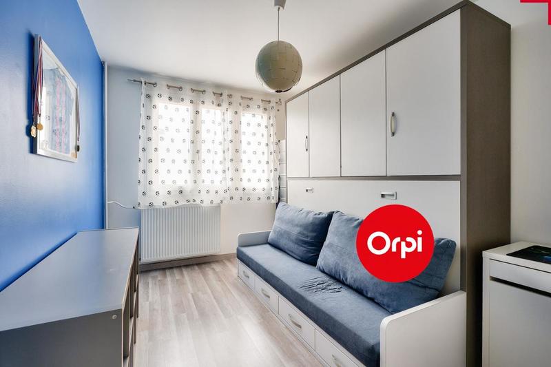 Appartement - 90 m² - 4 pièces