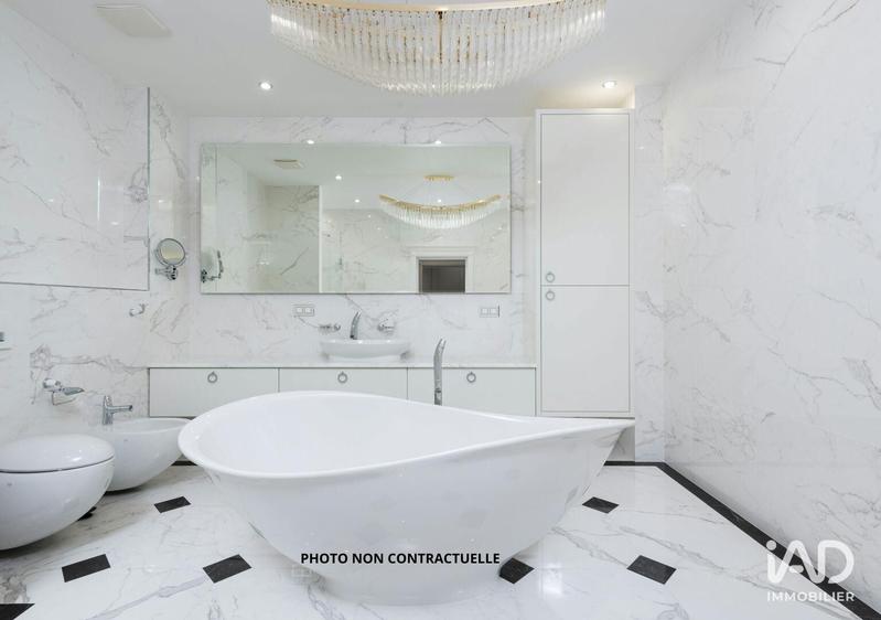 Appartement - 124 m² - 5 pièces