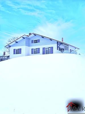 Maison - 147 m² - 8 pièces