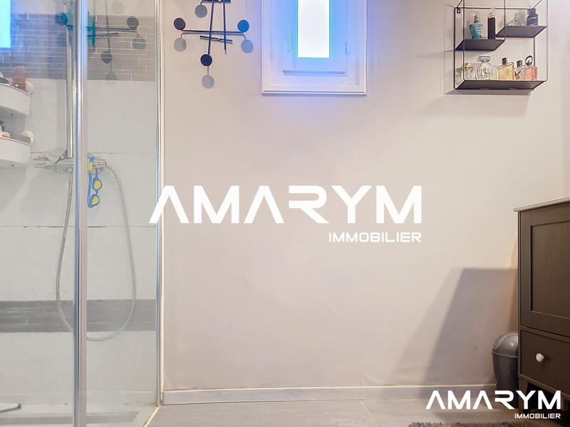 Maison - 170 m² - 6 pièces