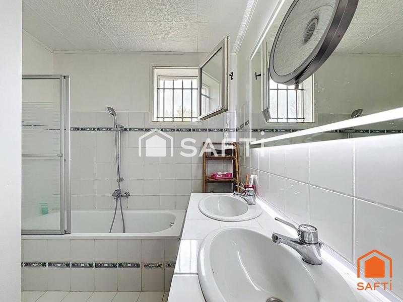 Villa - 167 m² - 7 pièces