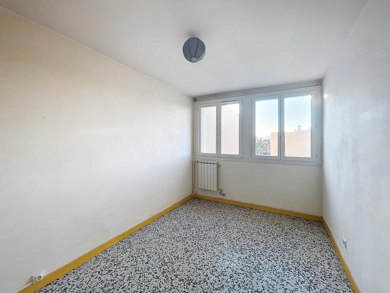 Appartement - 70 m² - 4 pièces