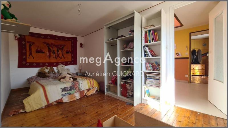 Maison - 104 m² - 5 pièces