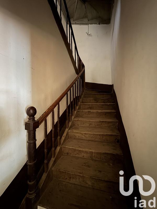 Maison - 200 m² - 12 pièces