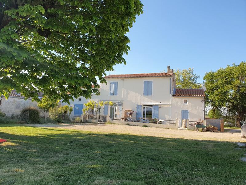 Maison - 190 m² - 7 pièces
