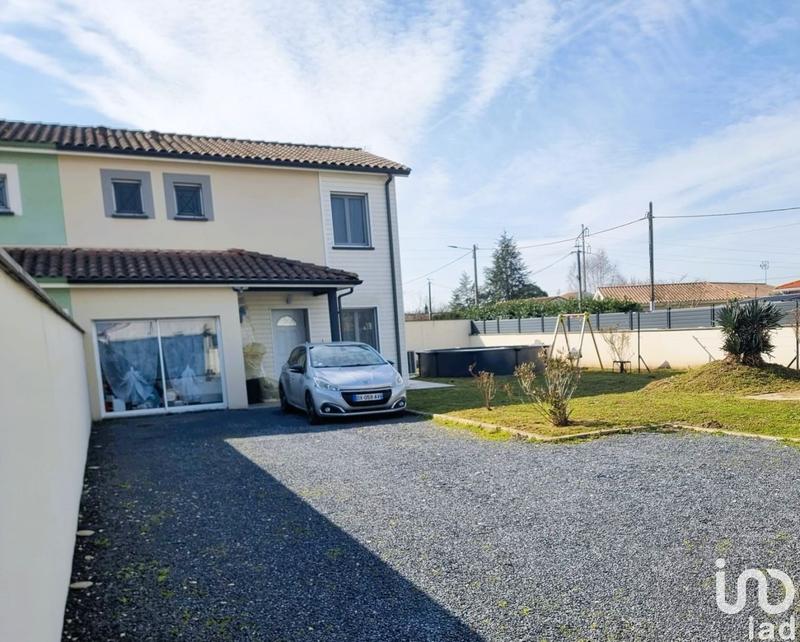 Maison - 99 m² - 4 pièces