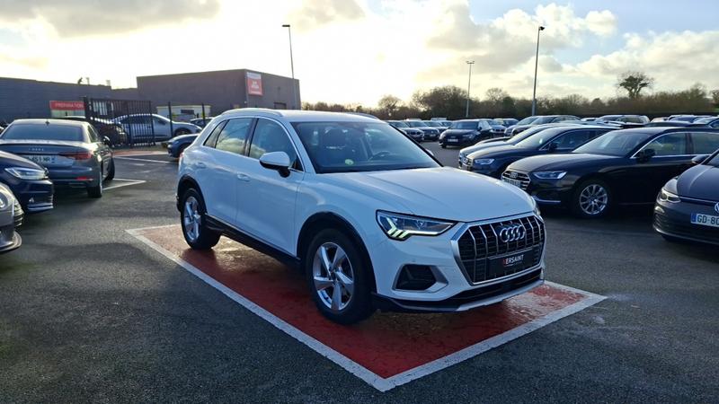 Audi Q3 35 Tdi 150 Ch s tronic 7 Design Luxe