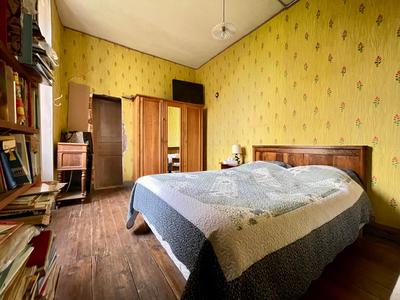 Maison ancienne - 115 m² - 8 pièces