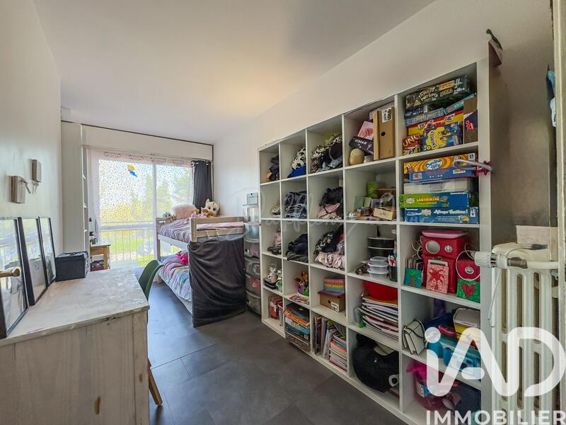 Appartement - 90 m² - 5 pièces